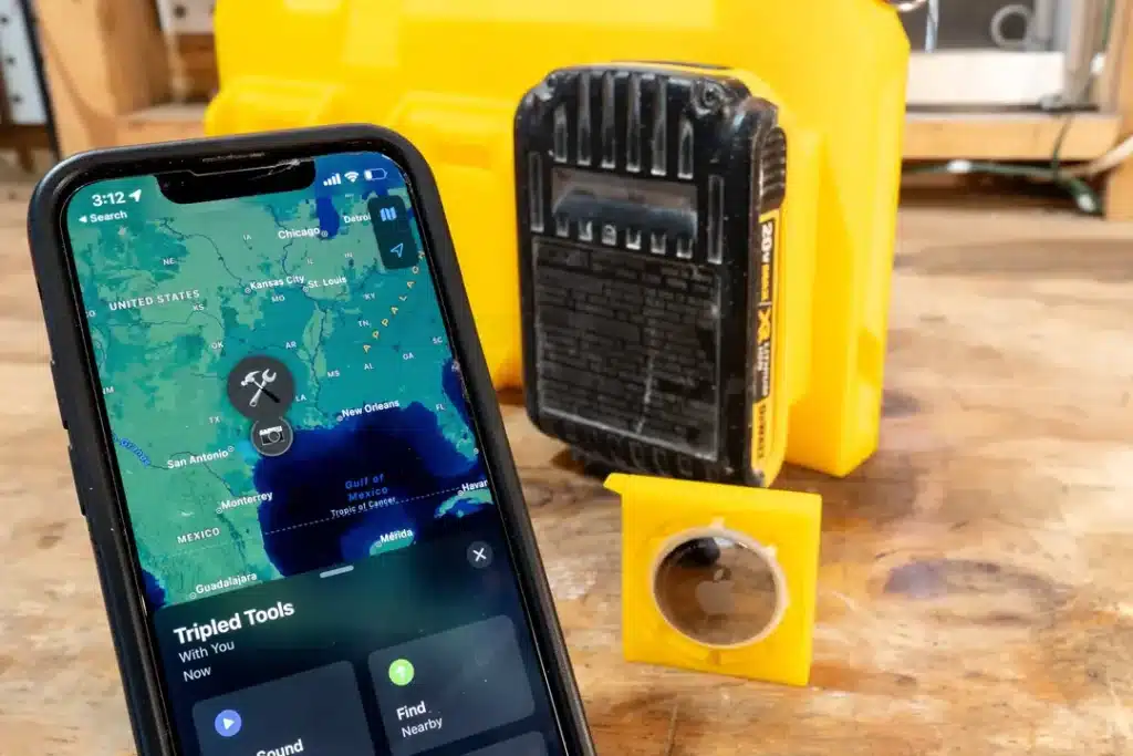 Dewalt Battery Caddy PowerSlide Carrier 6 w/ AirTag Tracking